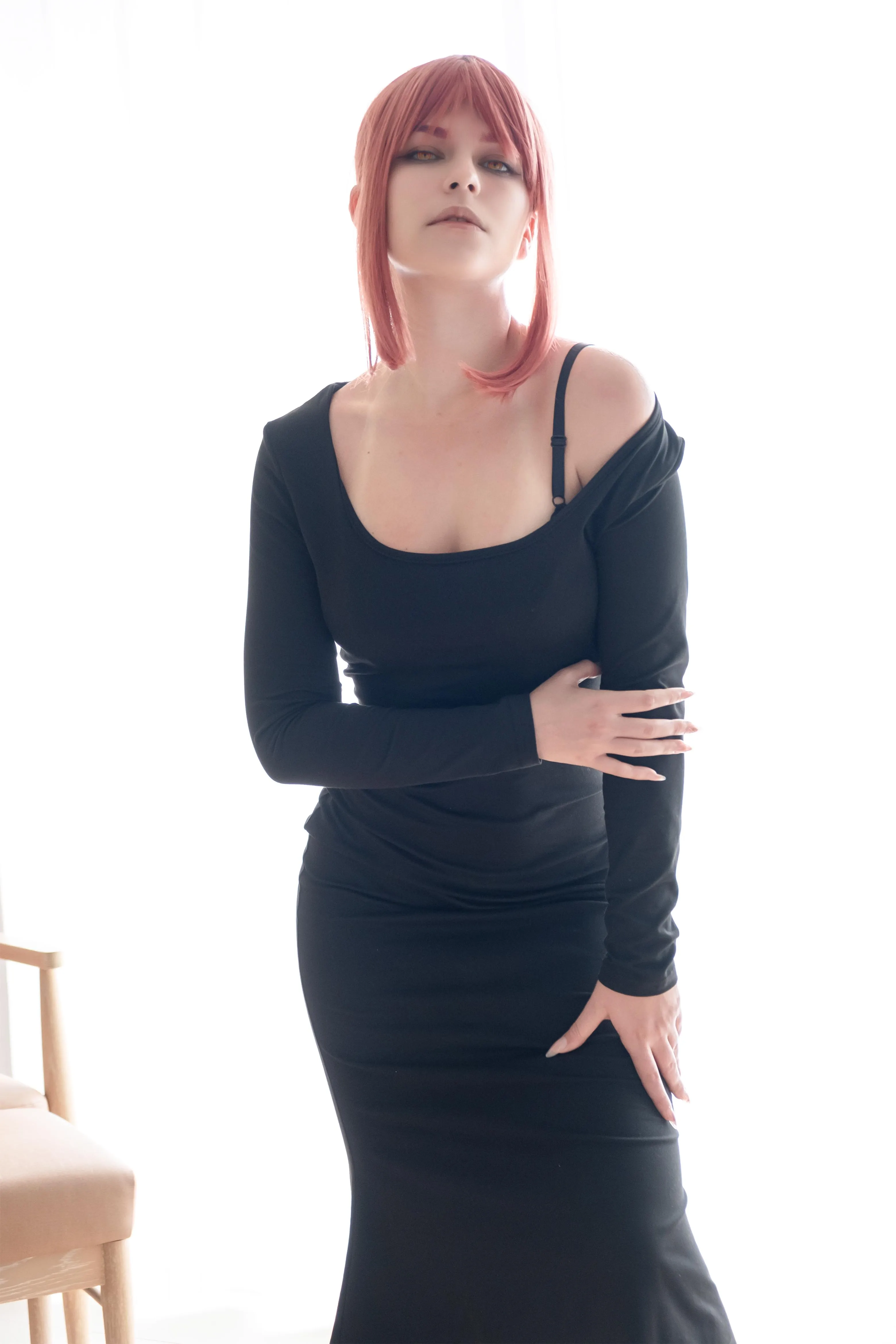 Black dress Makima cosplay by aimihachi