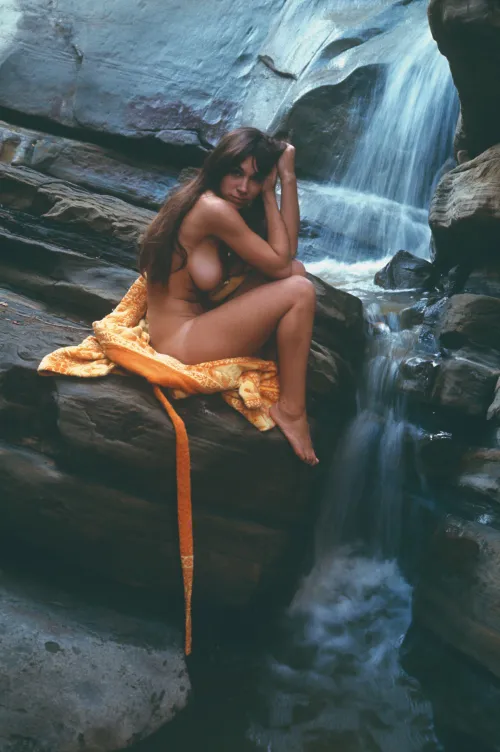 Debbie Hooper (1969)