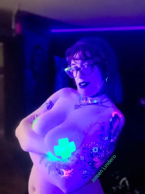 Did you know that I glow?