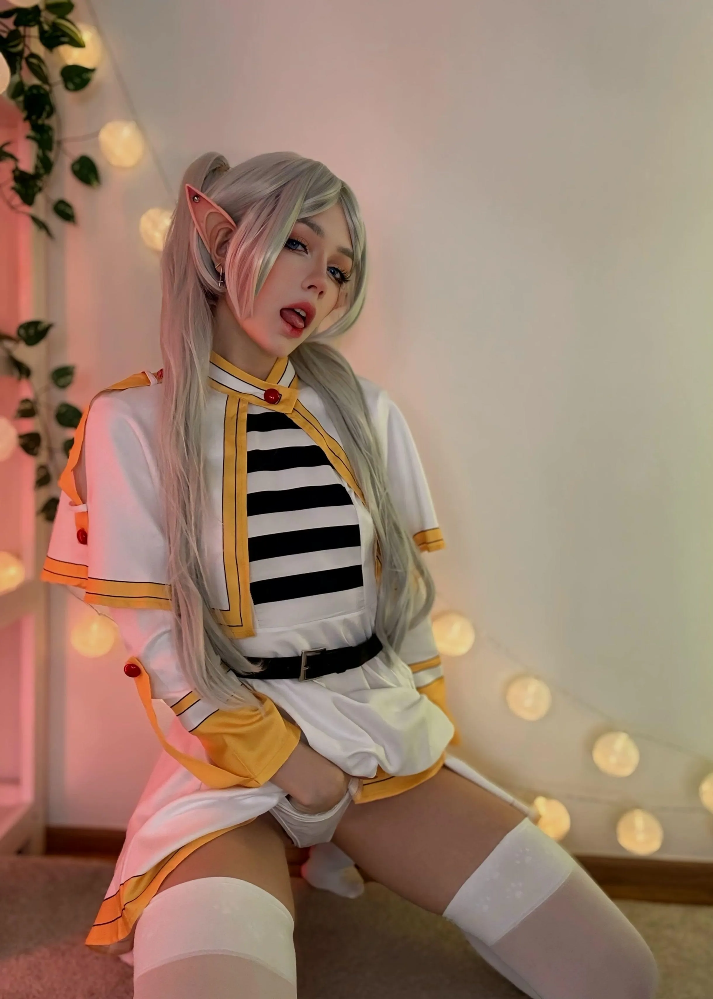 Frieren by moonrose14