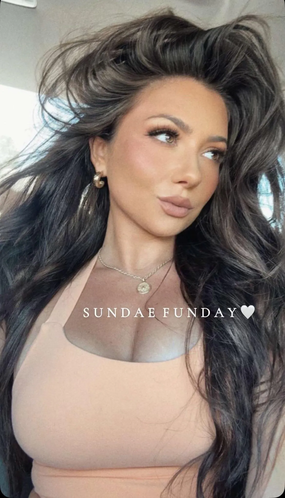 i don’t understand how someone can be this attractive