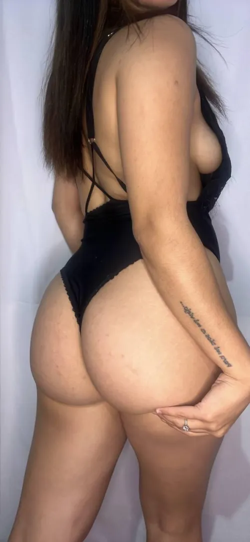 I wanna play with you