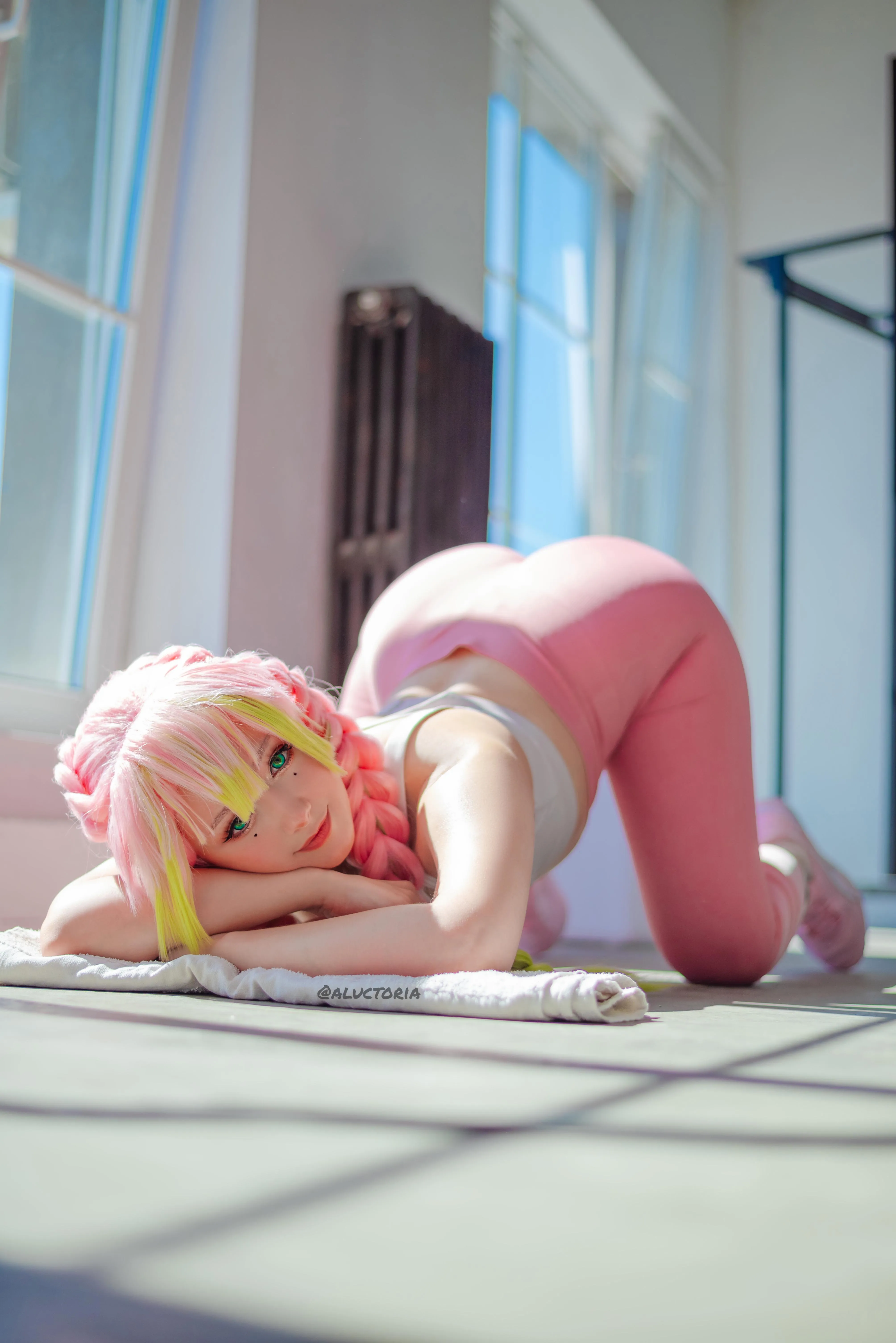 Mitsuri cosplay by Aluctoria