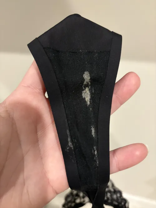 [selling] Monday deliciousness