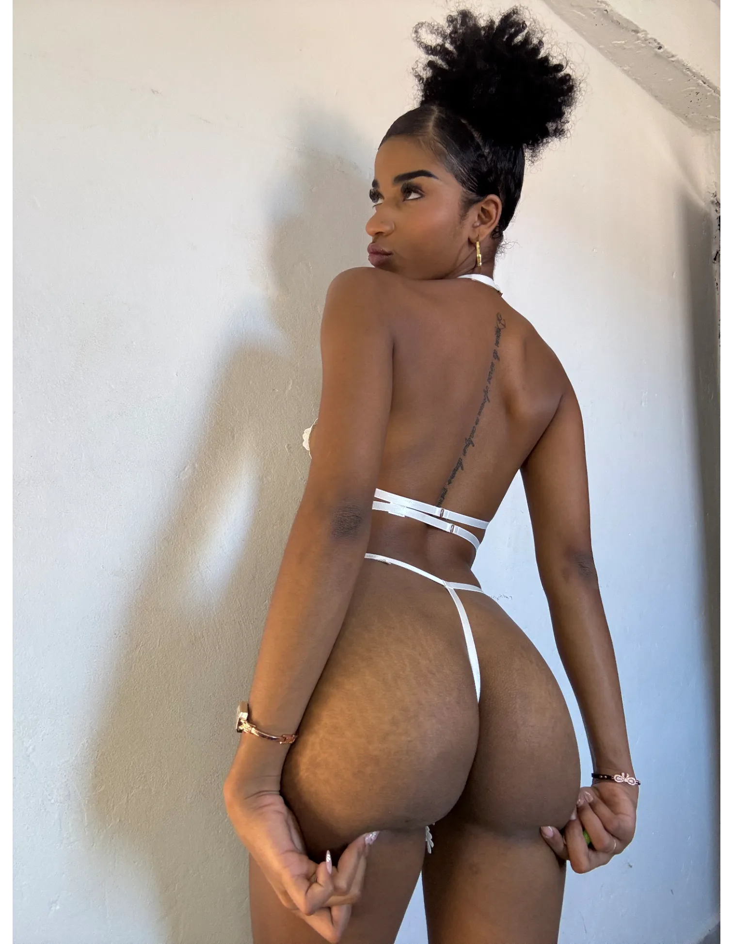 Small girls are spankable too, correct me if I am wrong