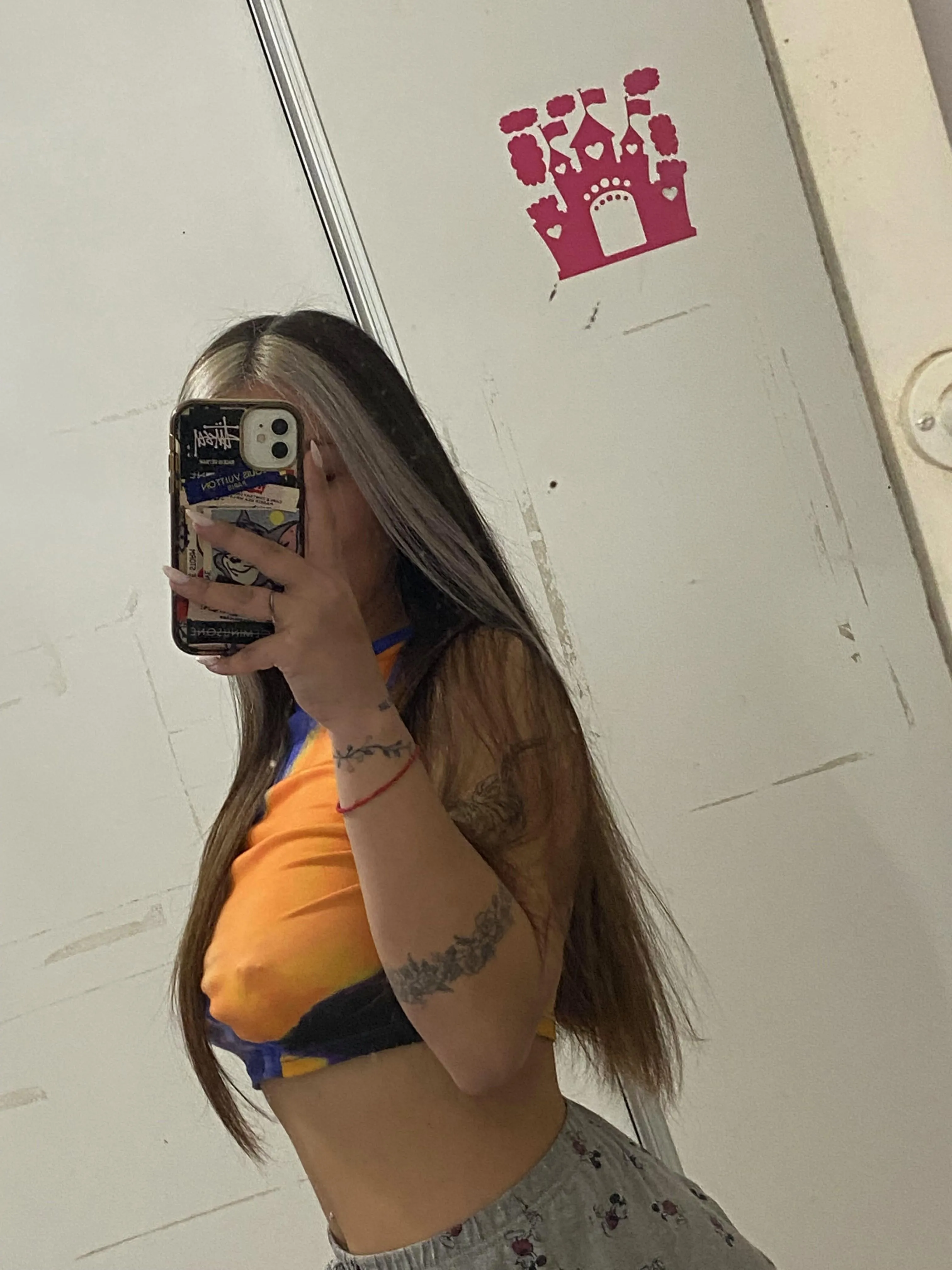 Sports bra on, kinda dangerous today.