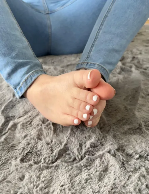 White is timeless and classy 😍