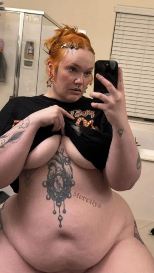 All the belly for you to squeeze on