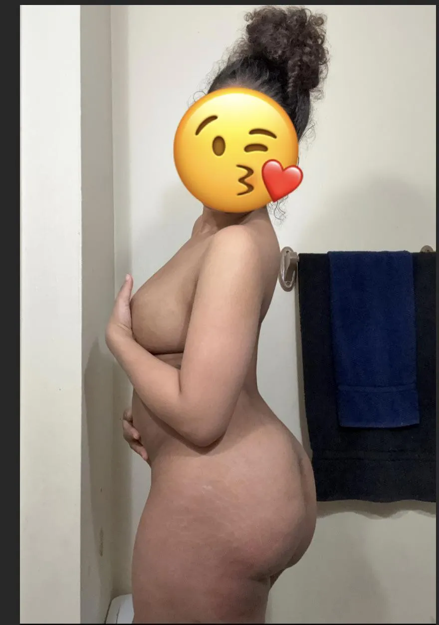 Do I make you horny daddy?