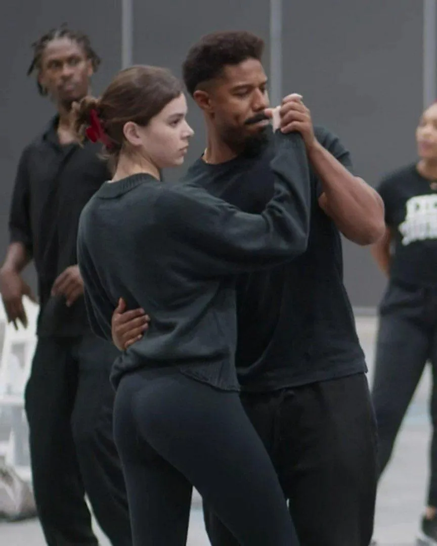 Hailee Steinfeld at the Sinners set