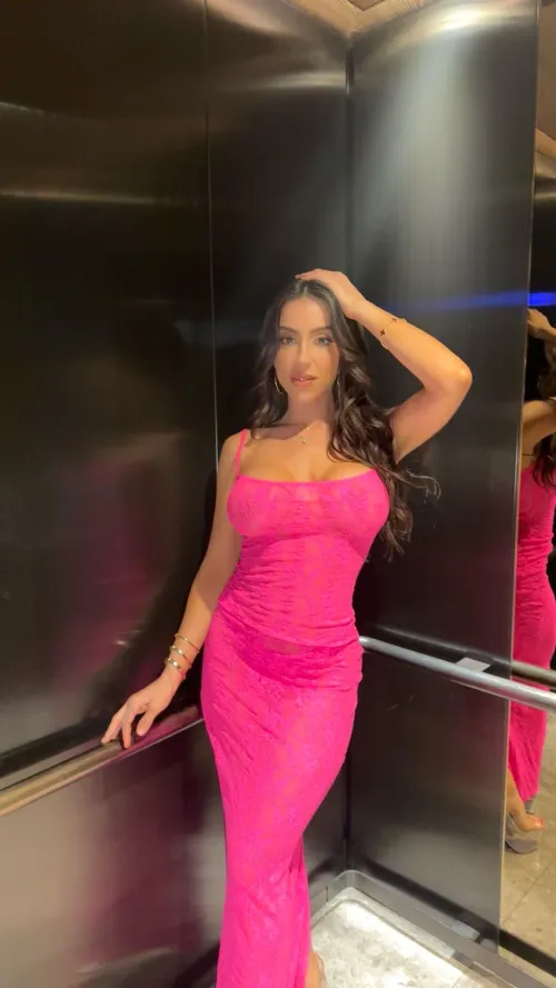 I have an idea for a naughty elevator scene 😈