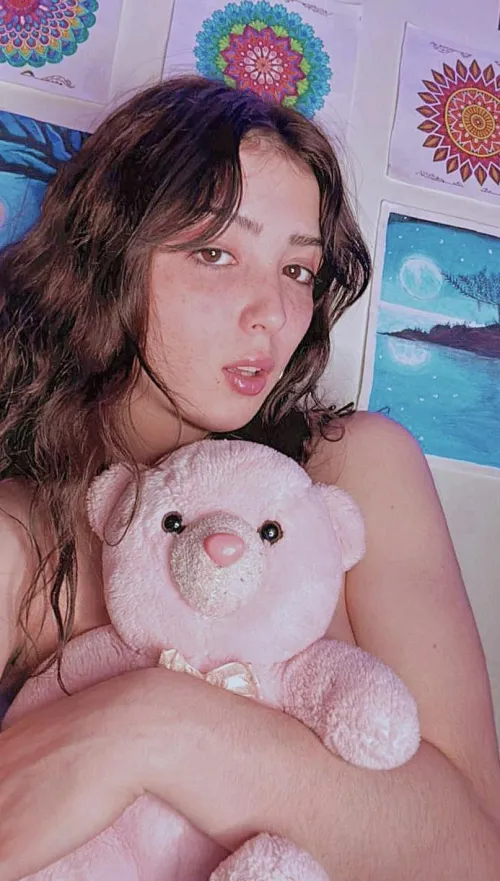 Older men : do you mind having someone weirdo like me in your life me with freakiest fetishes and fantasies or Is it a bit turn-off to you all