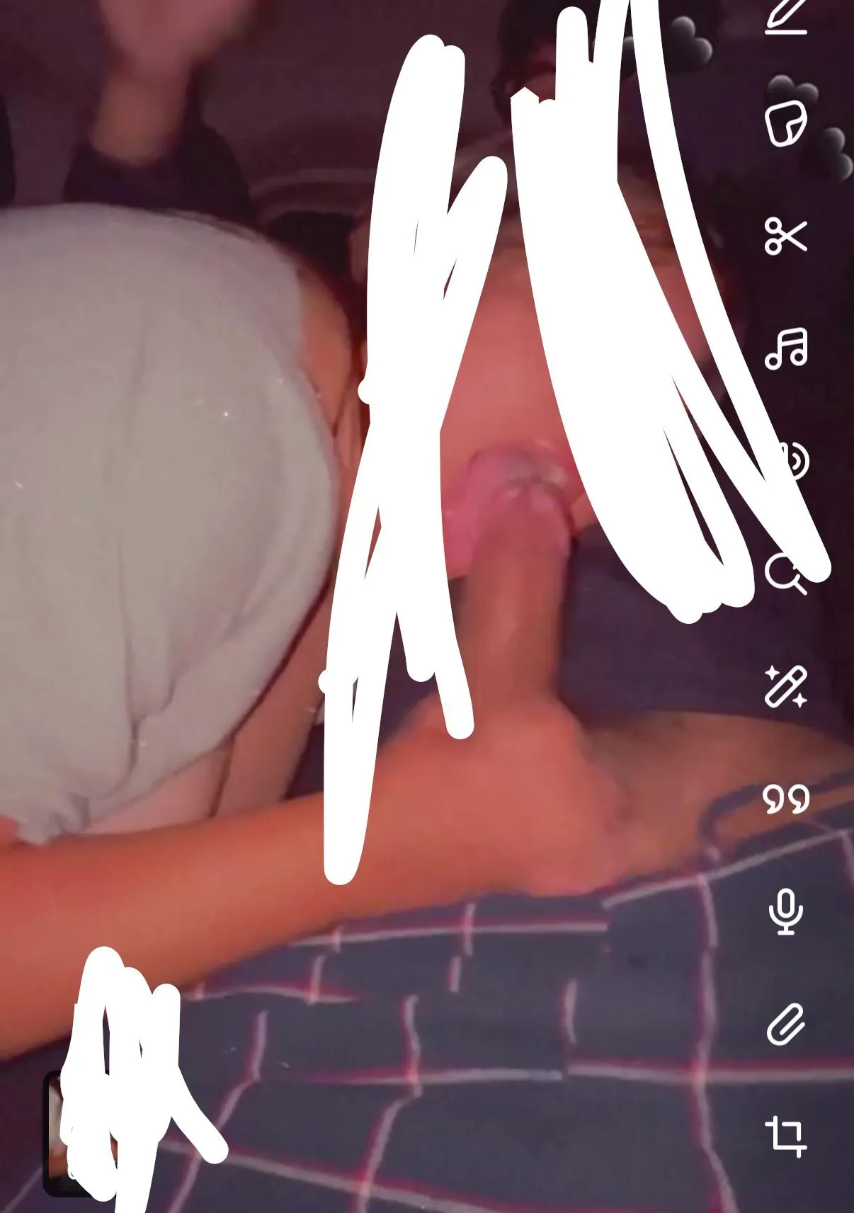 [28] [m4f] looking for female for now in humble. I can host. Looking for pretty wet mouth to swallow my cock