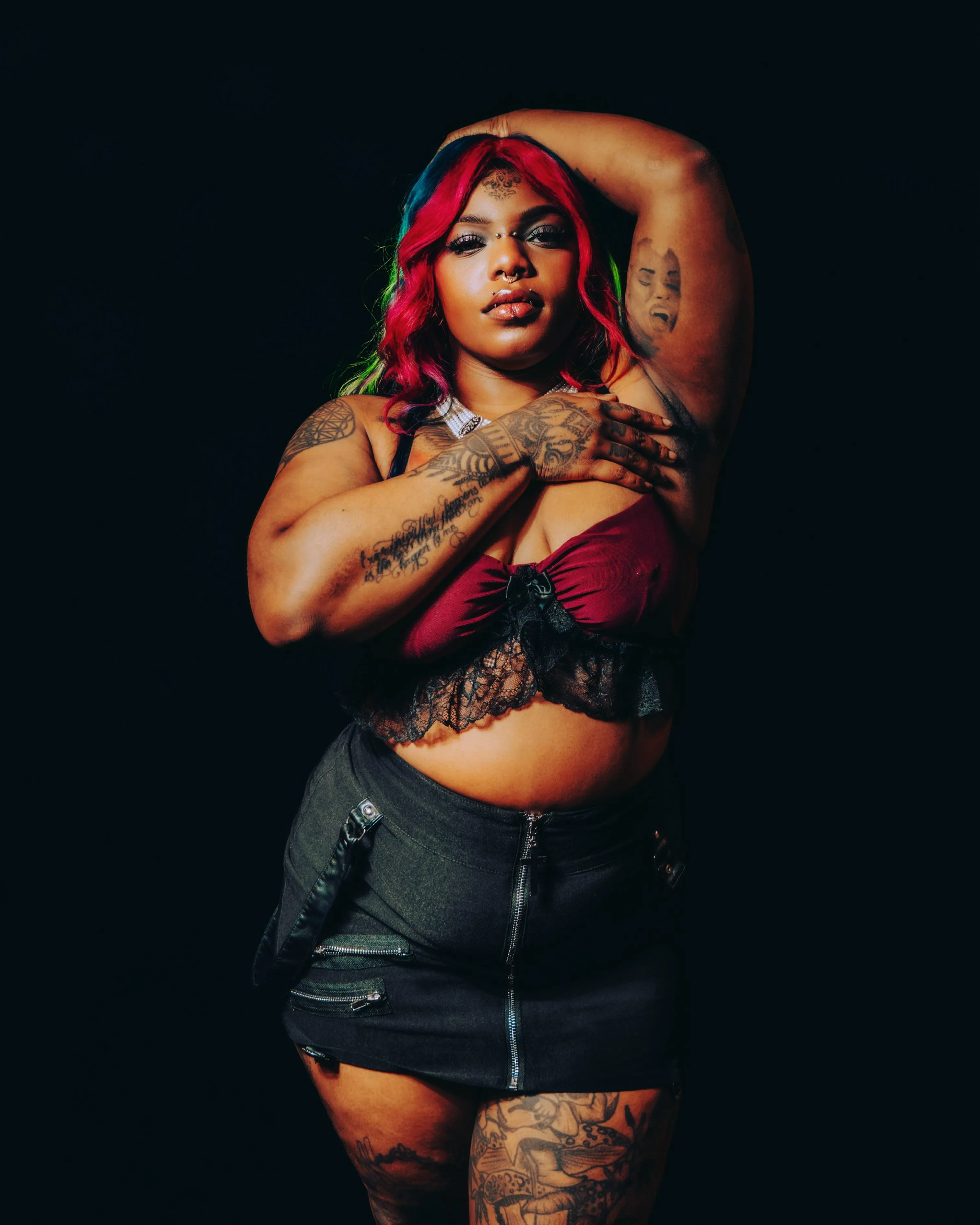 Bow Down 🙇🏻 To The Mf Mistress