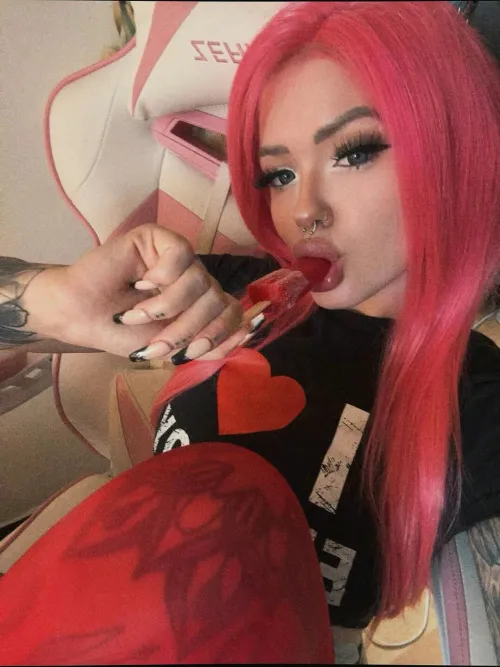 I want to lick on ur popsicle