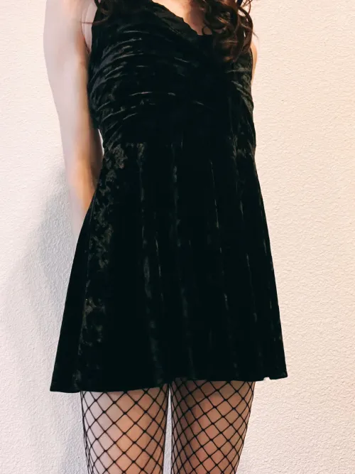 Little black dress 💋