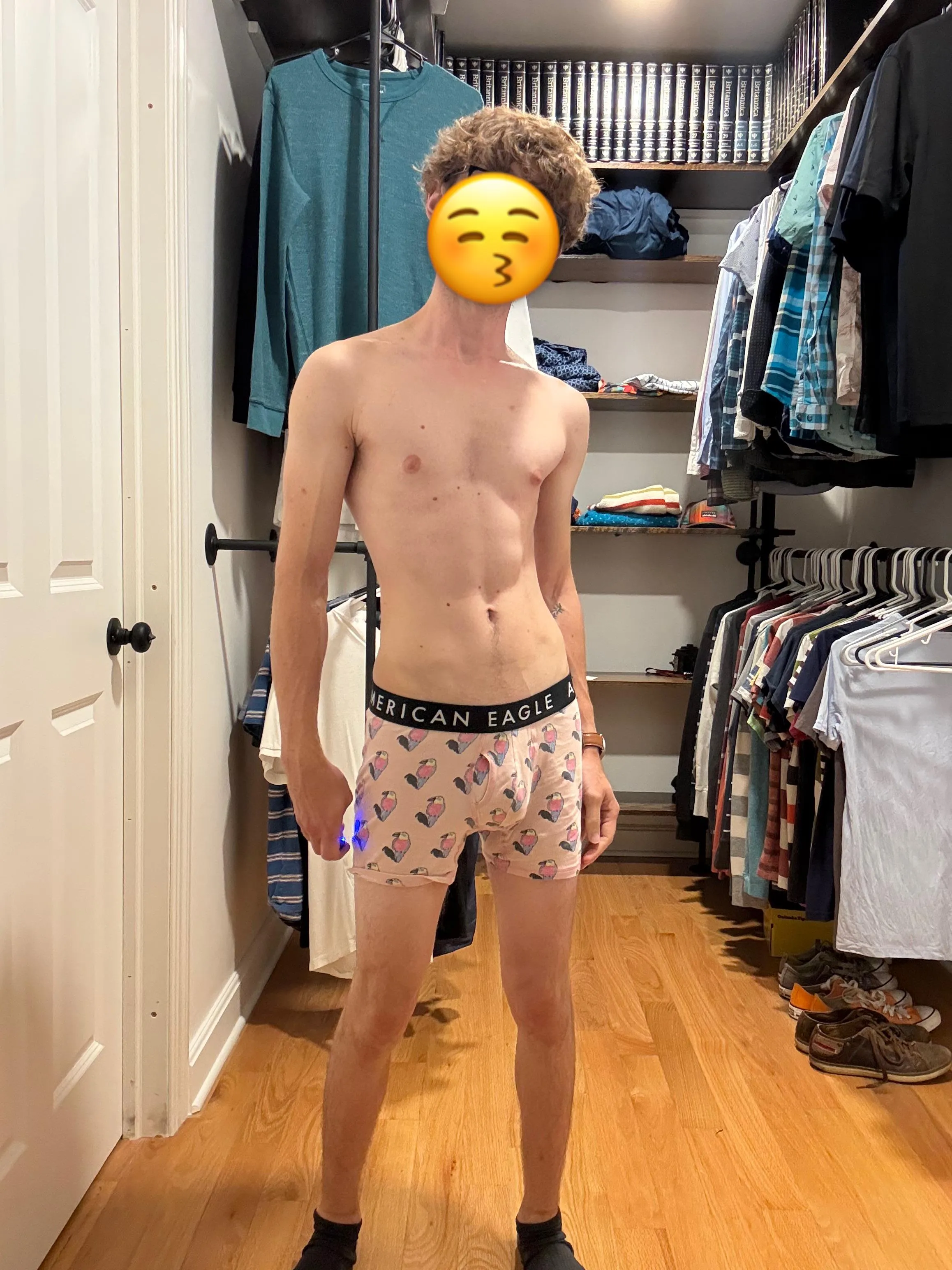 There’s just something about AE undies 🥵