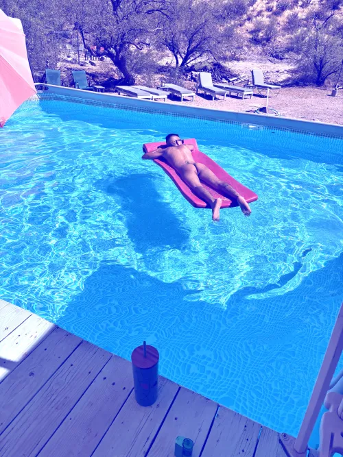 At an all men’s nudity optional place for the weekend