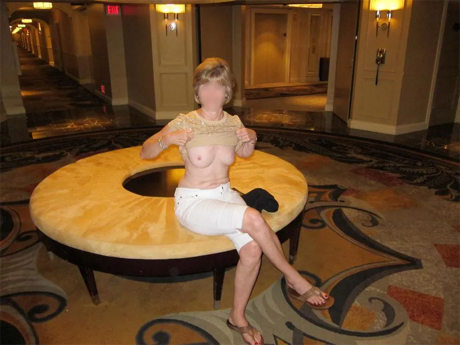 Flashing at the Venetian Vegas