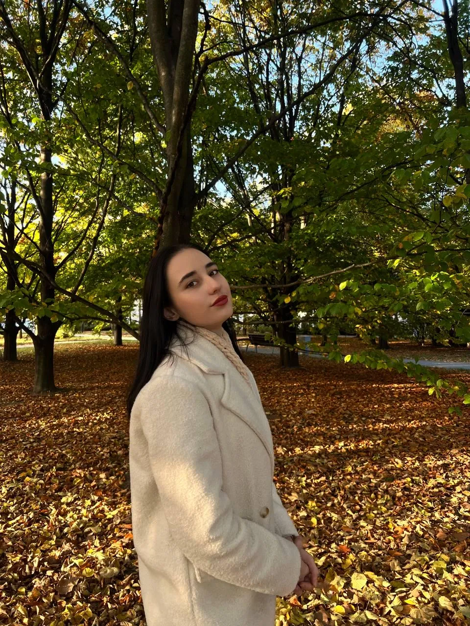 I can show you my pussy from all angles Cherck comdents