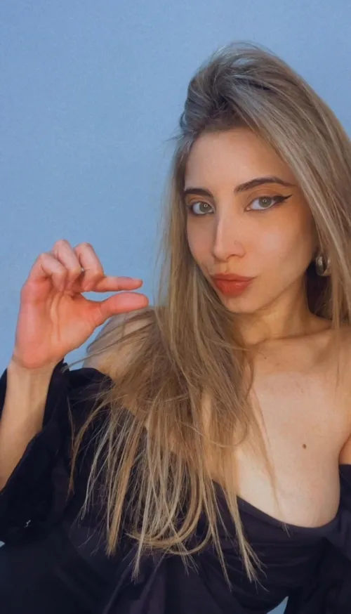 I will laugh at your useless size all night