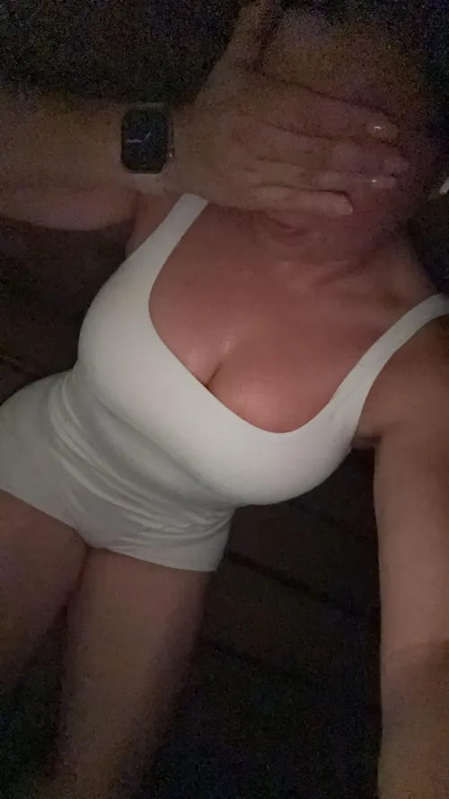 Latina hotwife/milf