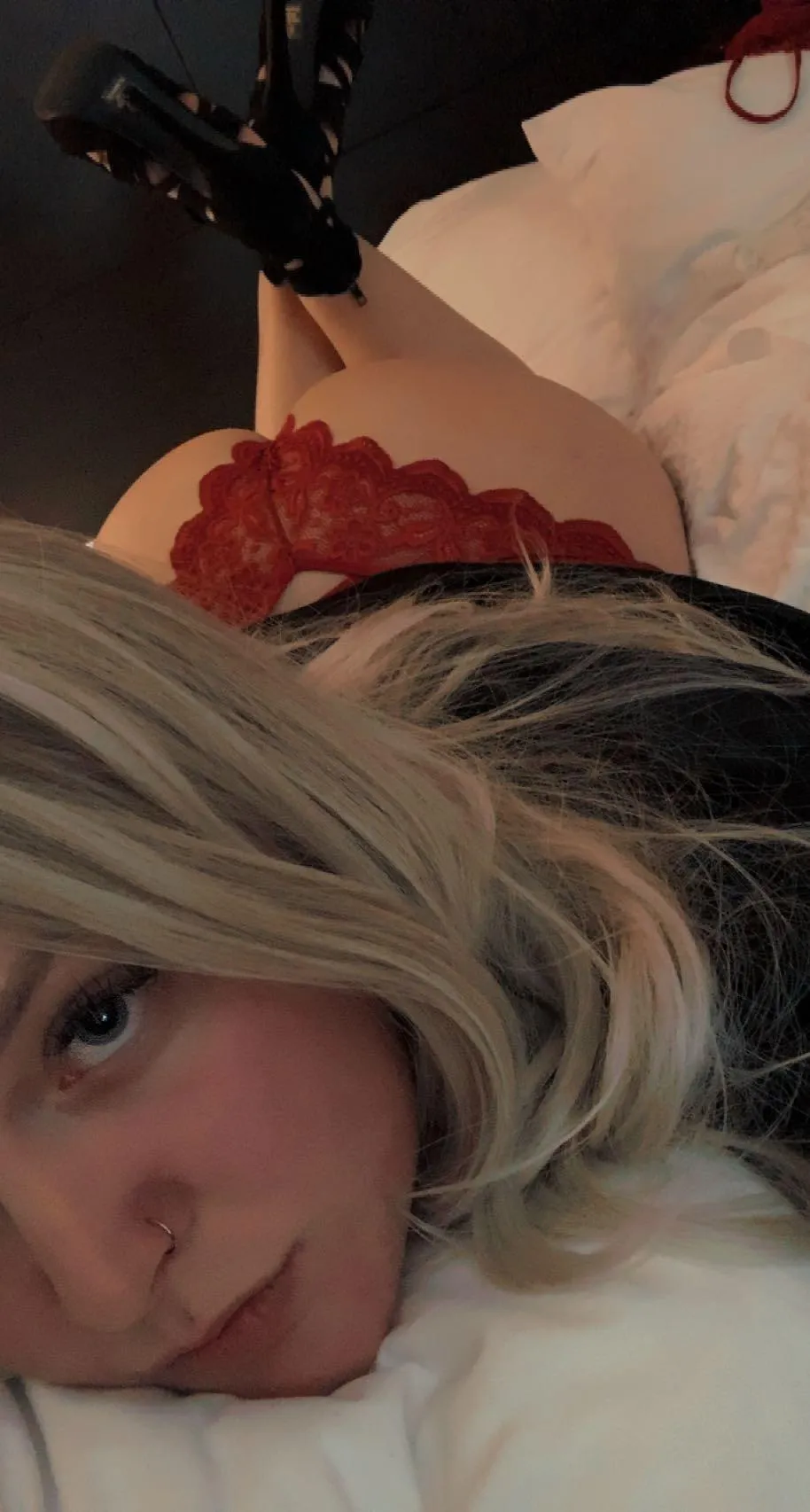 Make eye contact when you please me F29