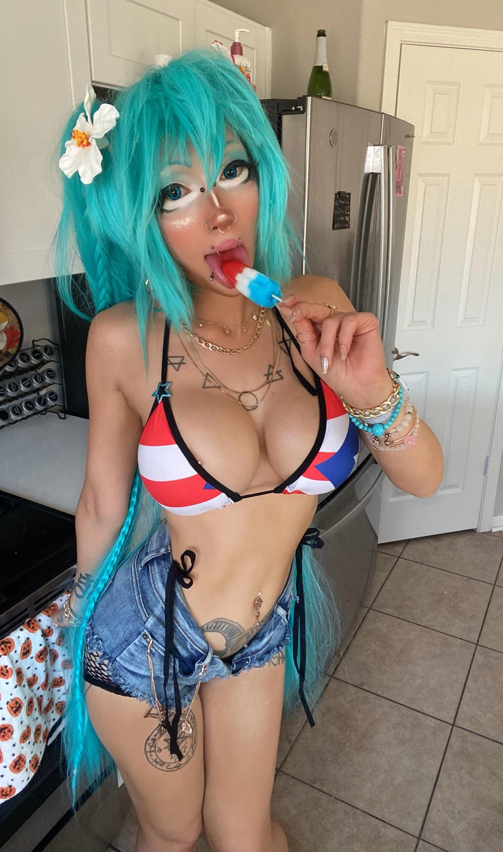 Puerto Rican Miku by kandikitsune666