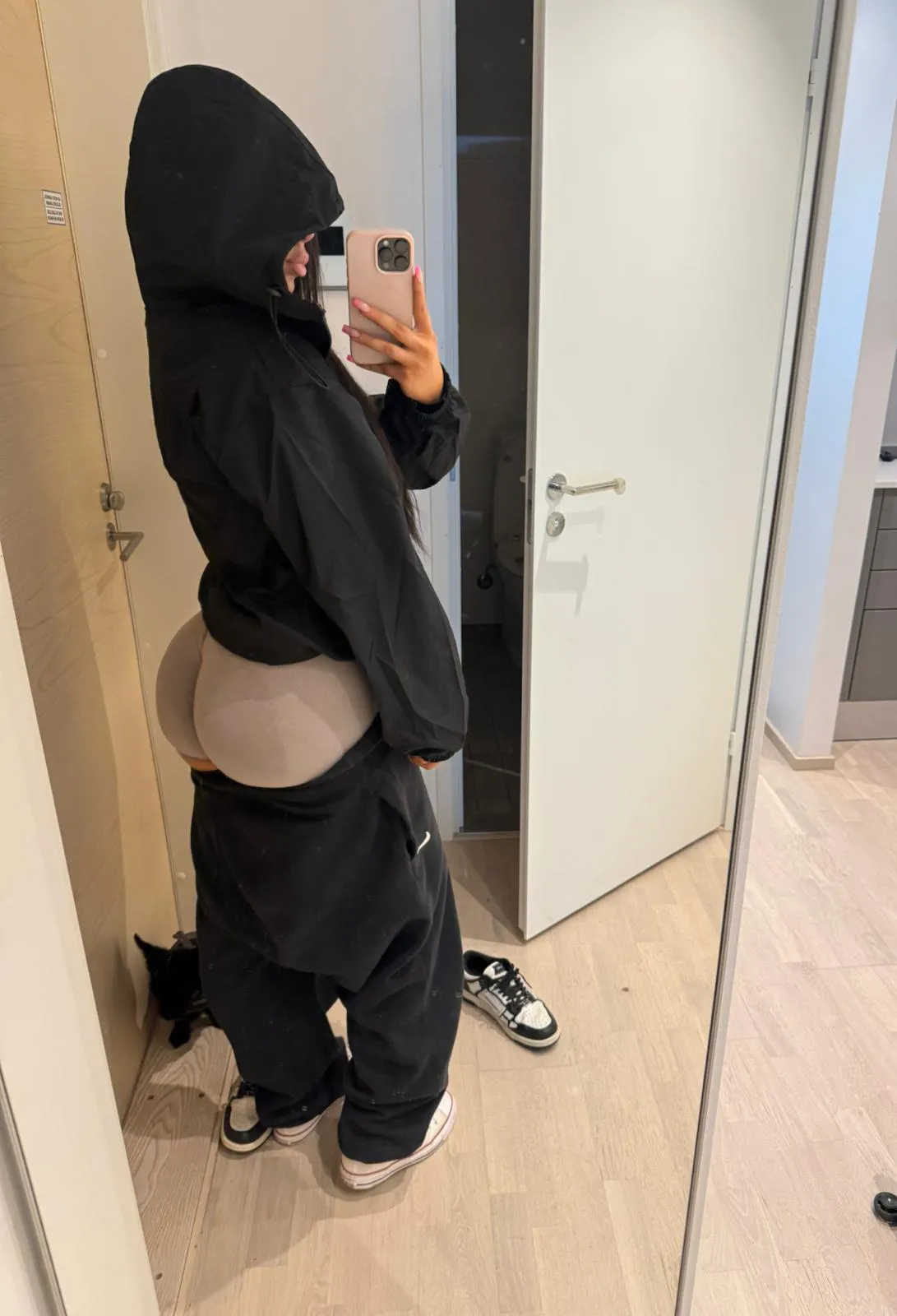 sanoisiks moi jos näkisit mut salil😈