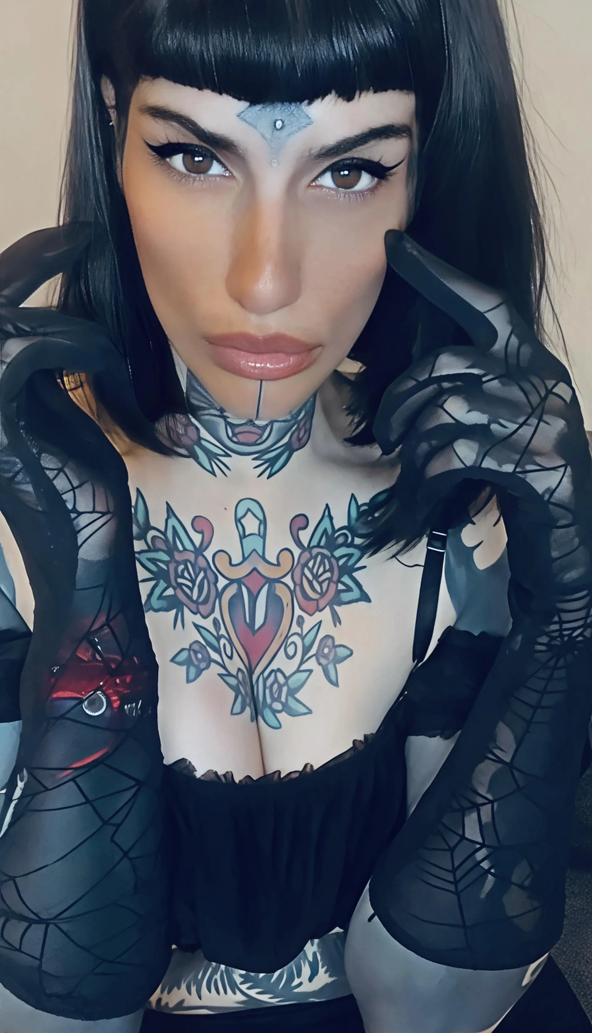 Surrender at my gloves, surrender at my gaze!