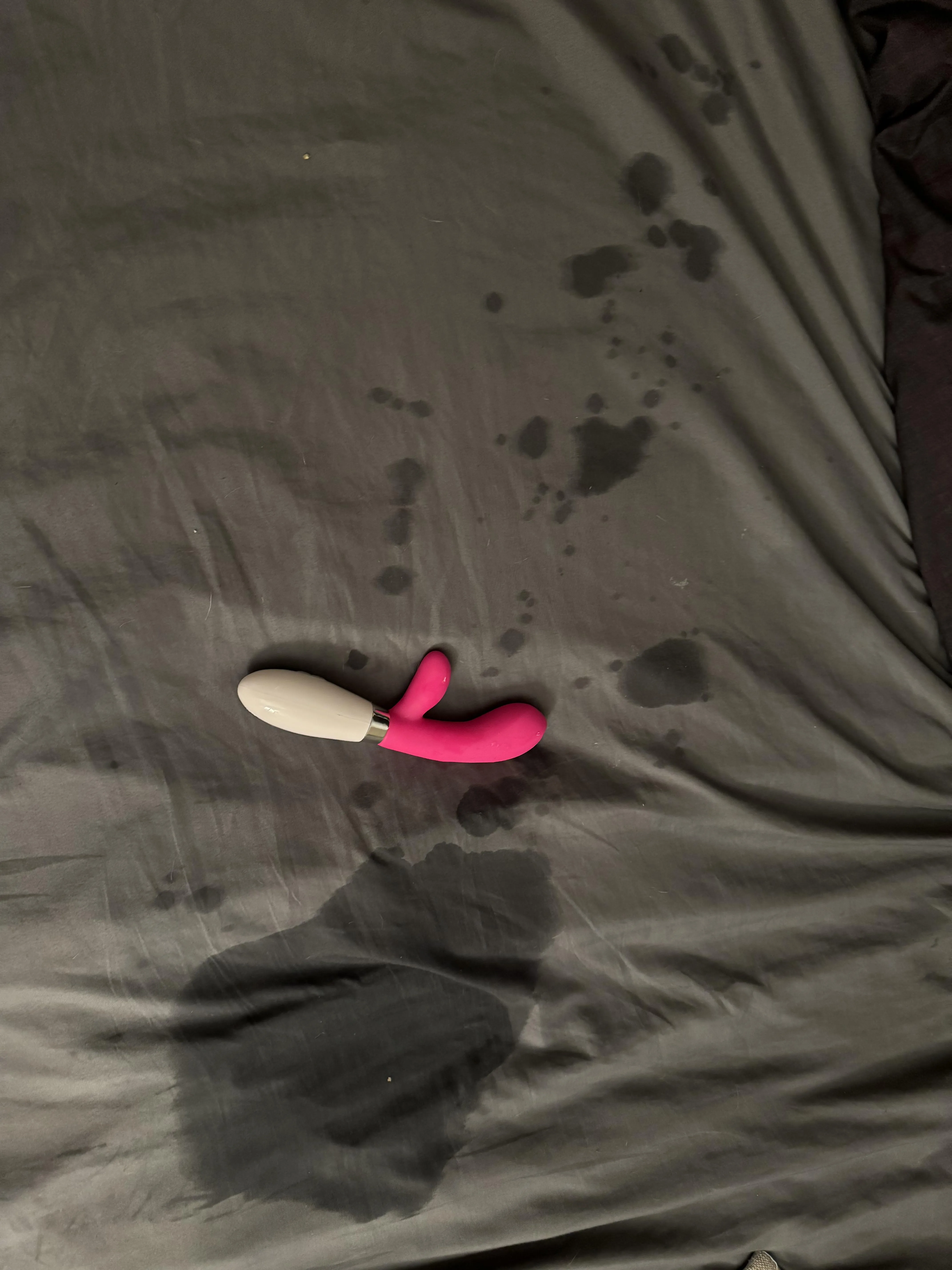 Wanna watch this HotWife make this message send me a message on how to see it 😘