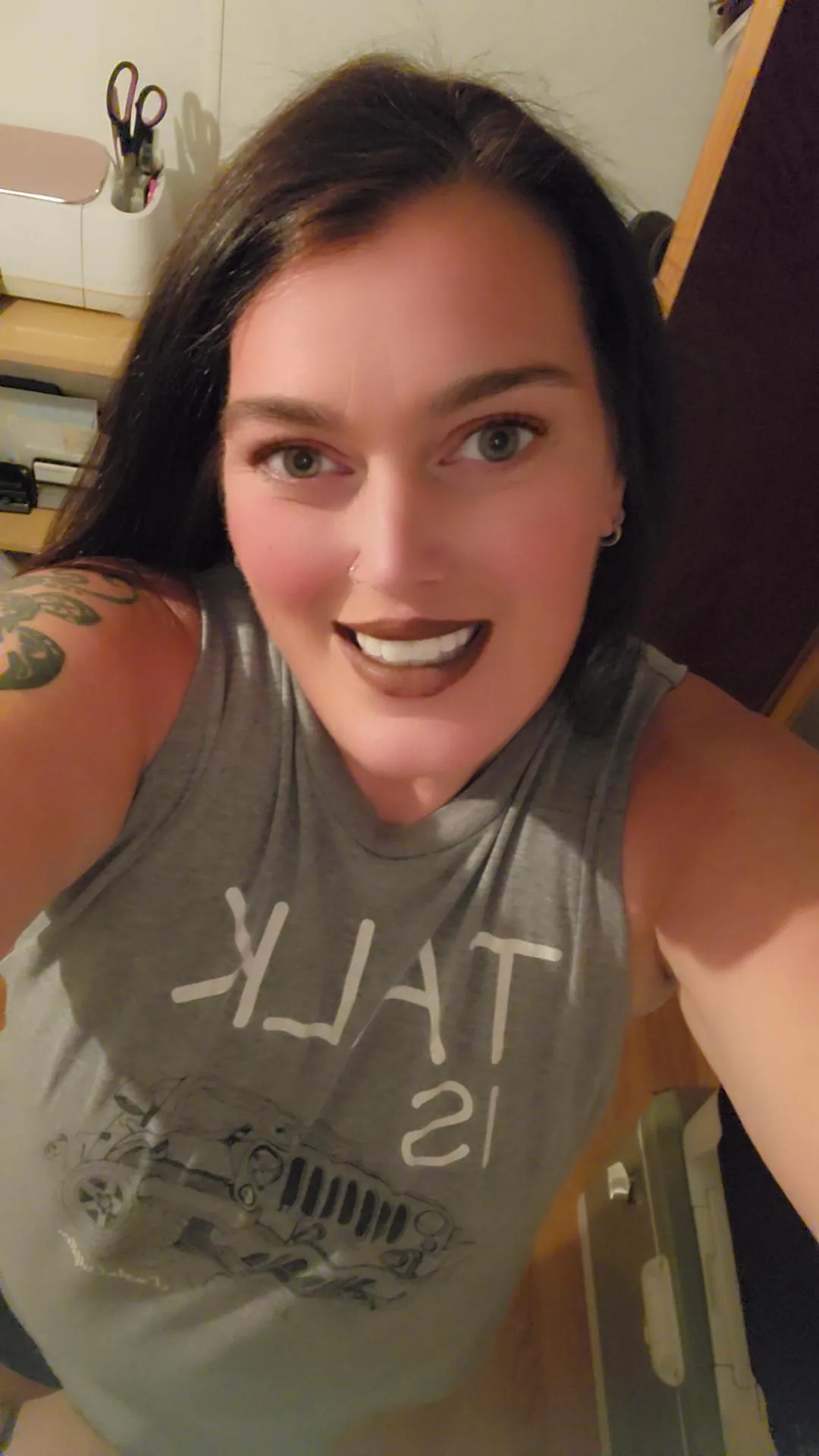 I would love to find a older man to have lots of online fun