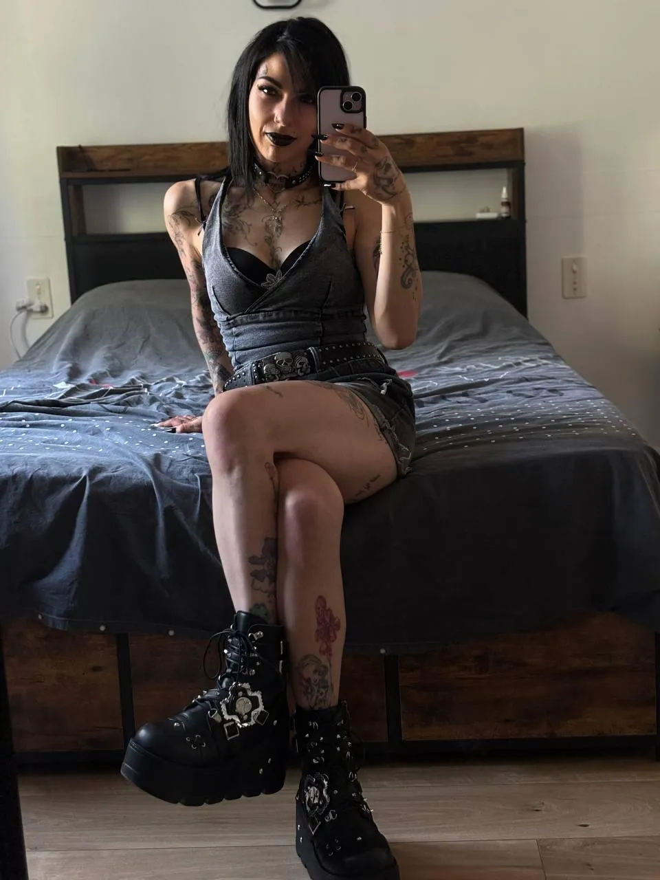 Just chilling on my bed, want to join?