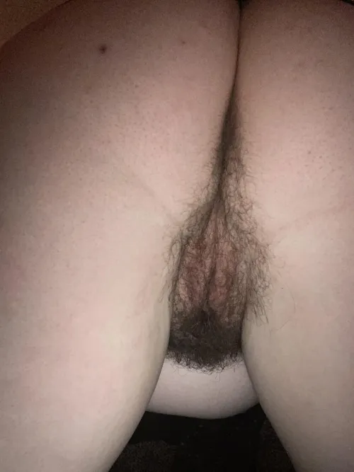 my pussy reeks of desperation and skunkiness ;)