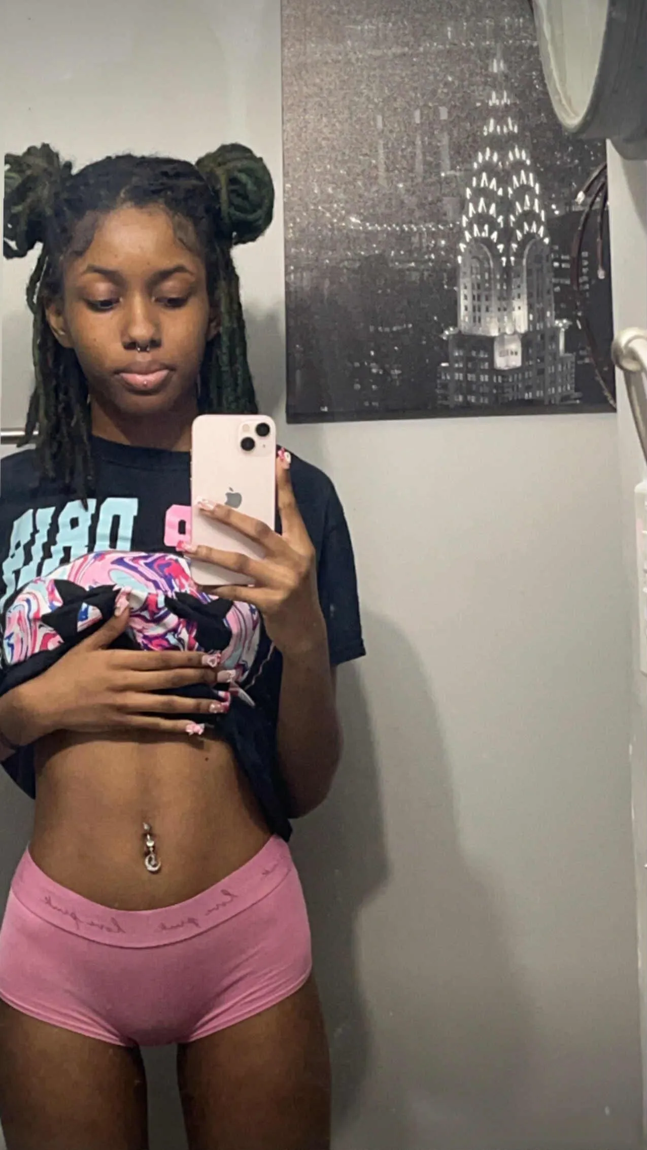 Offering long term and consistent GFE / sugar arrangement provide unlimited lewd pics and videos along with daily chatting! Tg BratStarx