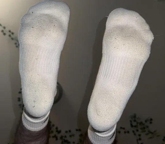 (19) hows the view down there