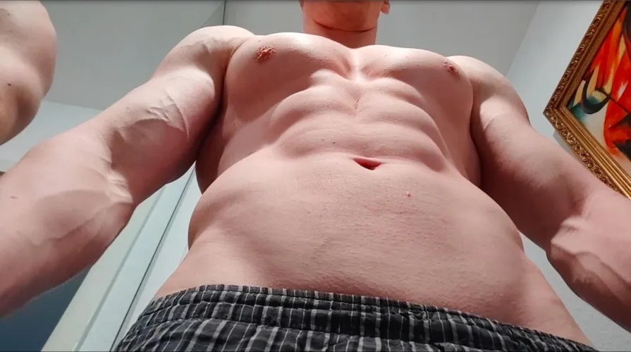 Giant Abs (Not O.C.)