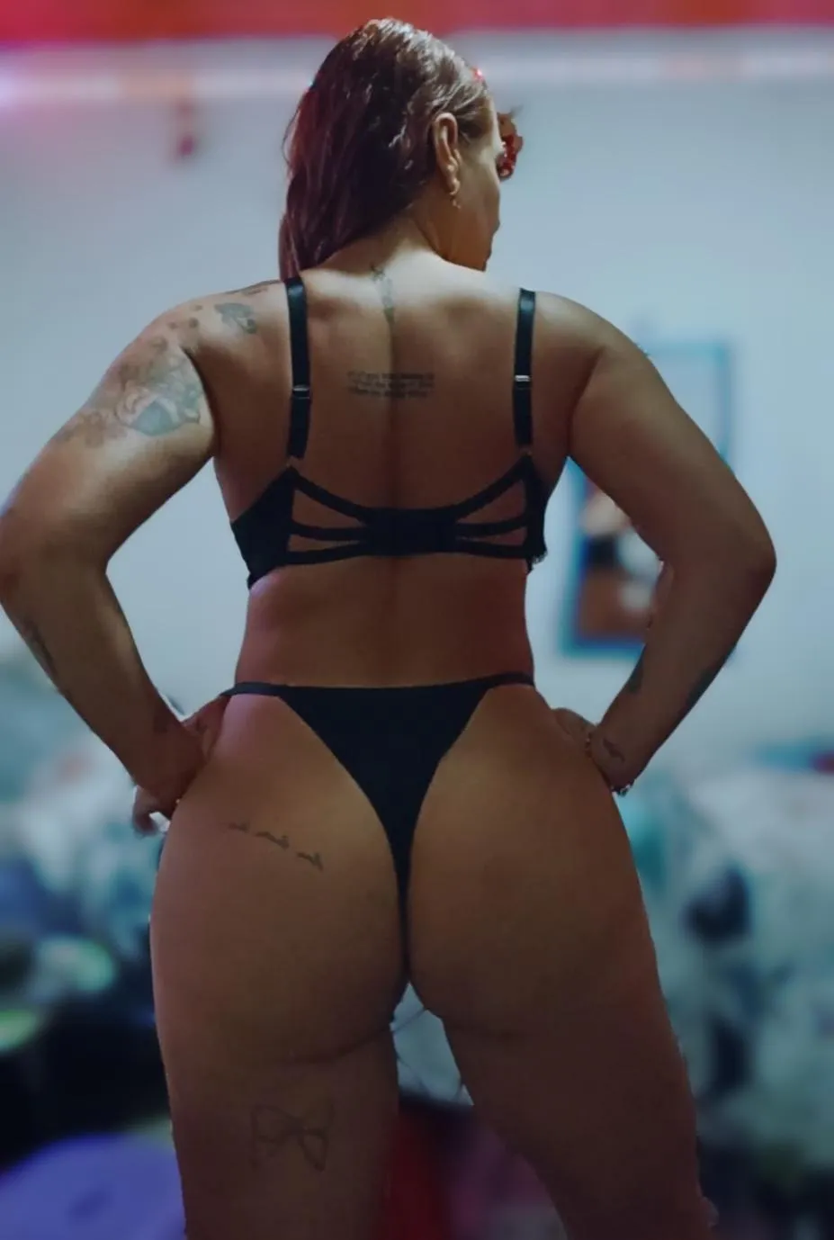 I'm horny and I want to have fun