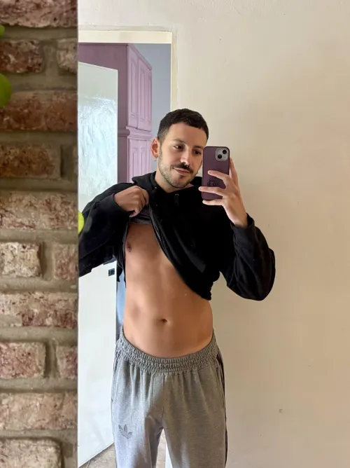 Pulled my shirt up... now tell me what you'd do next.