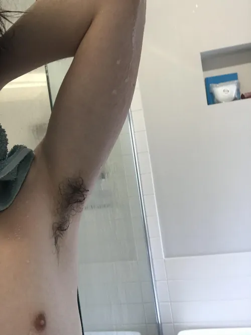 18M kinky twink HMU RN