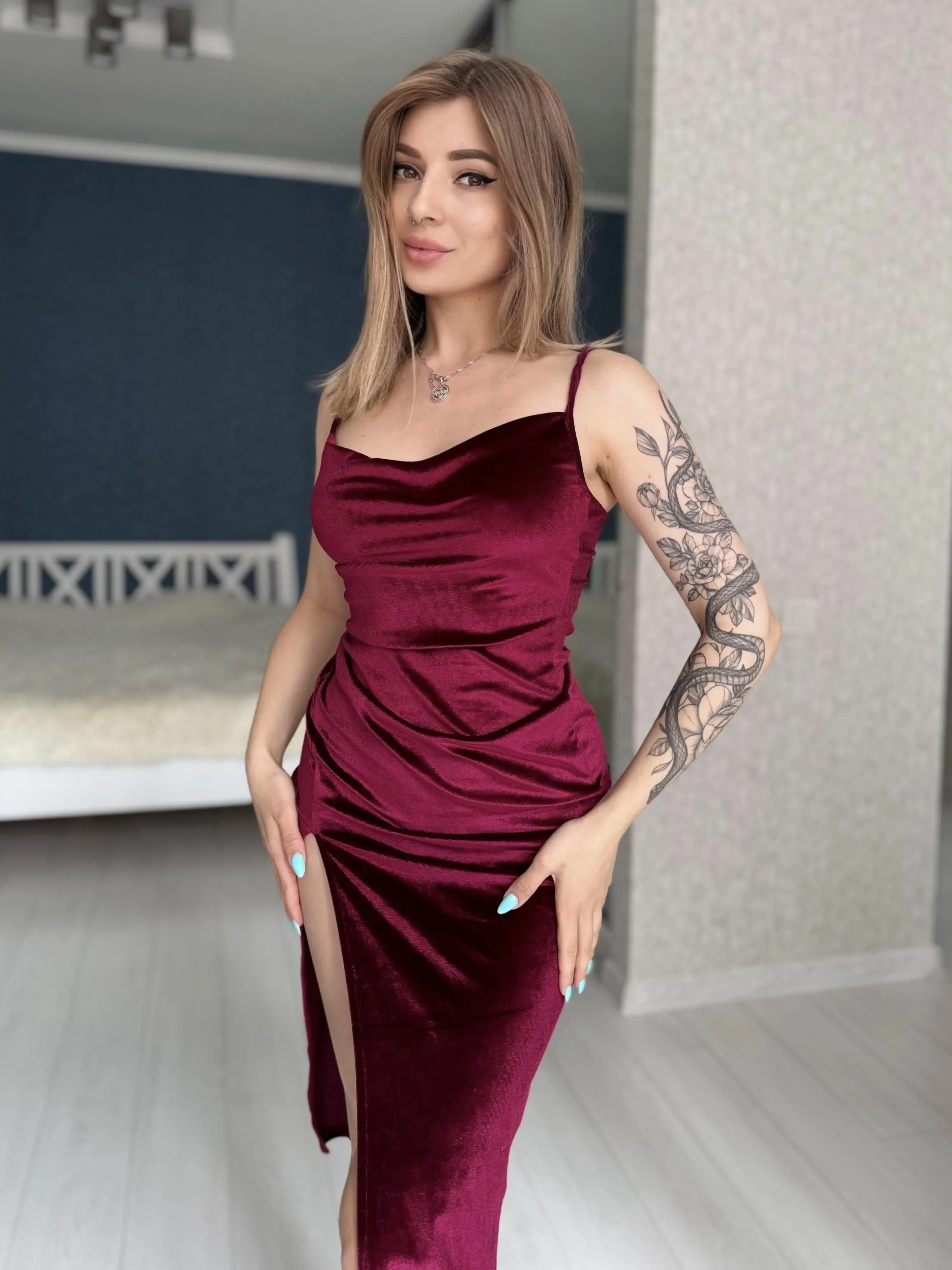 I think I look great in this dress