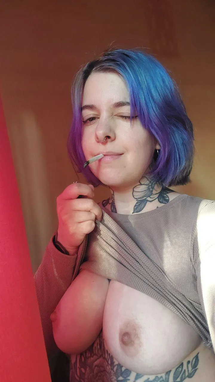 This strain has me smirking