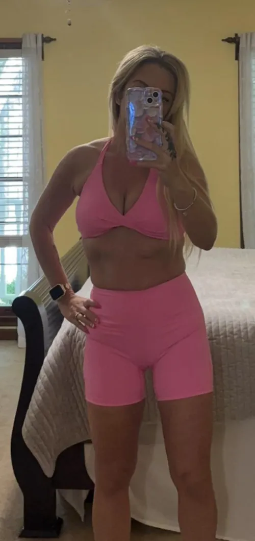 Where are all the Eastern NC moms. 💋💋