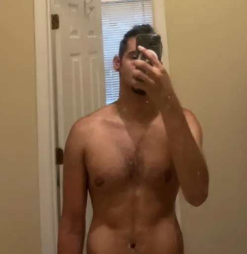 20[m4f] hoping to eat some pussy and see where it goes