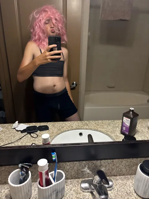 Make me a stay at home trophy wife or eye candy