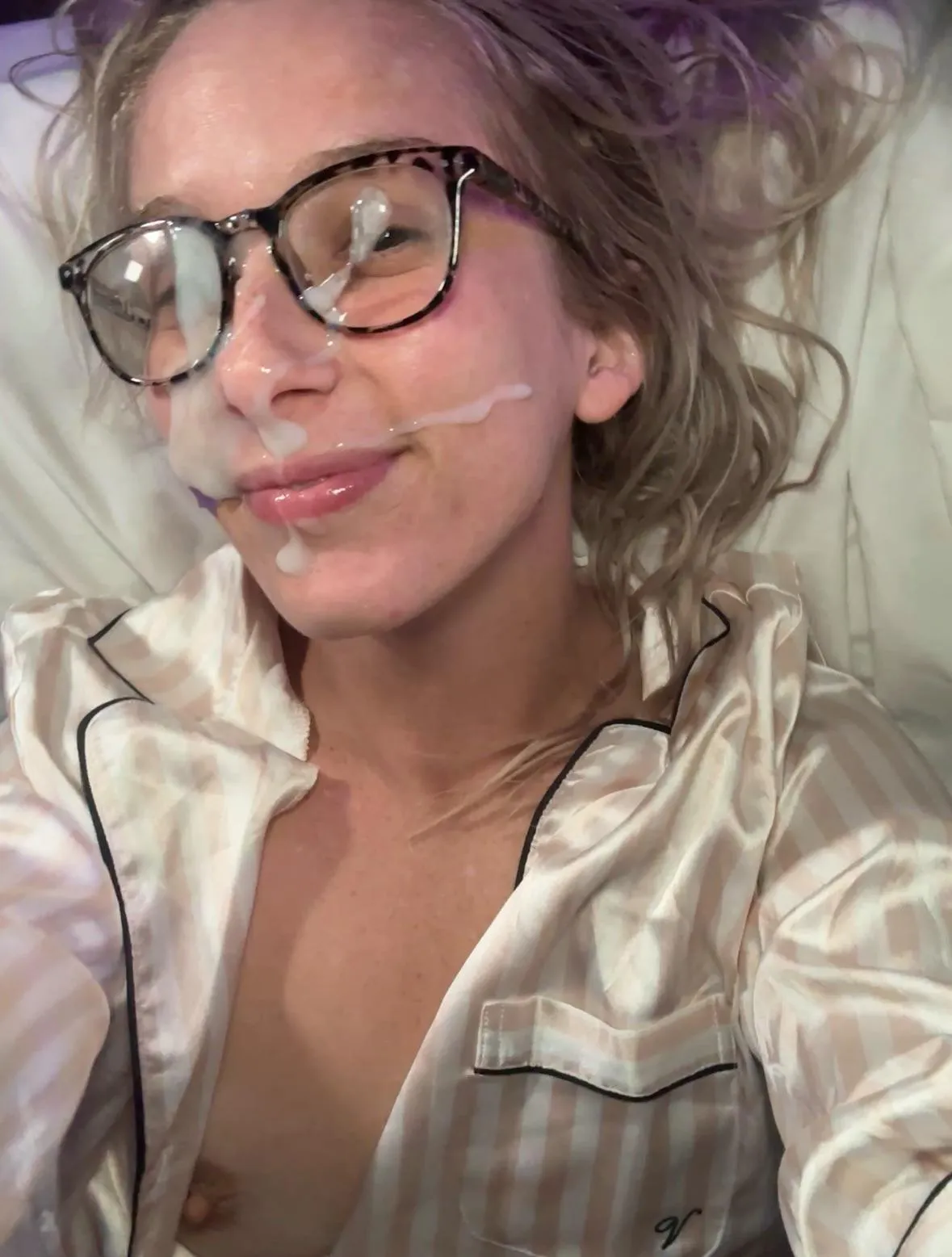 These glasses saved my eyes tonight haha 💤