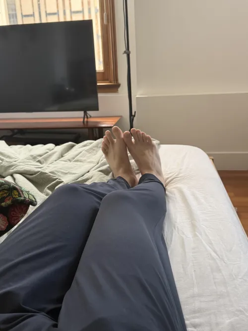 What you doing with my sweaty feet while I relax?