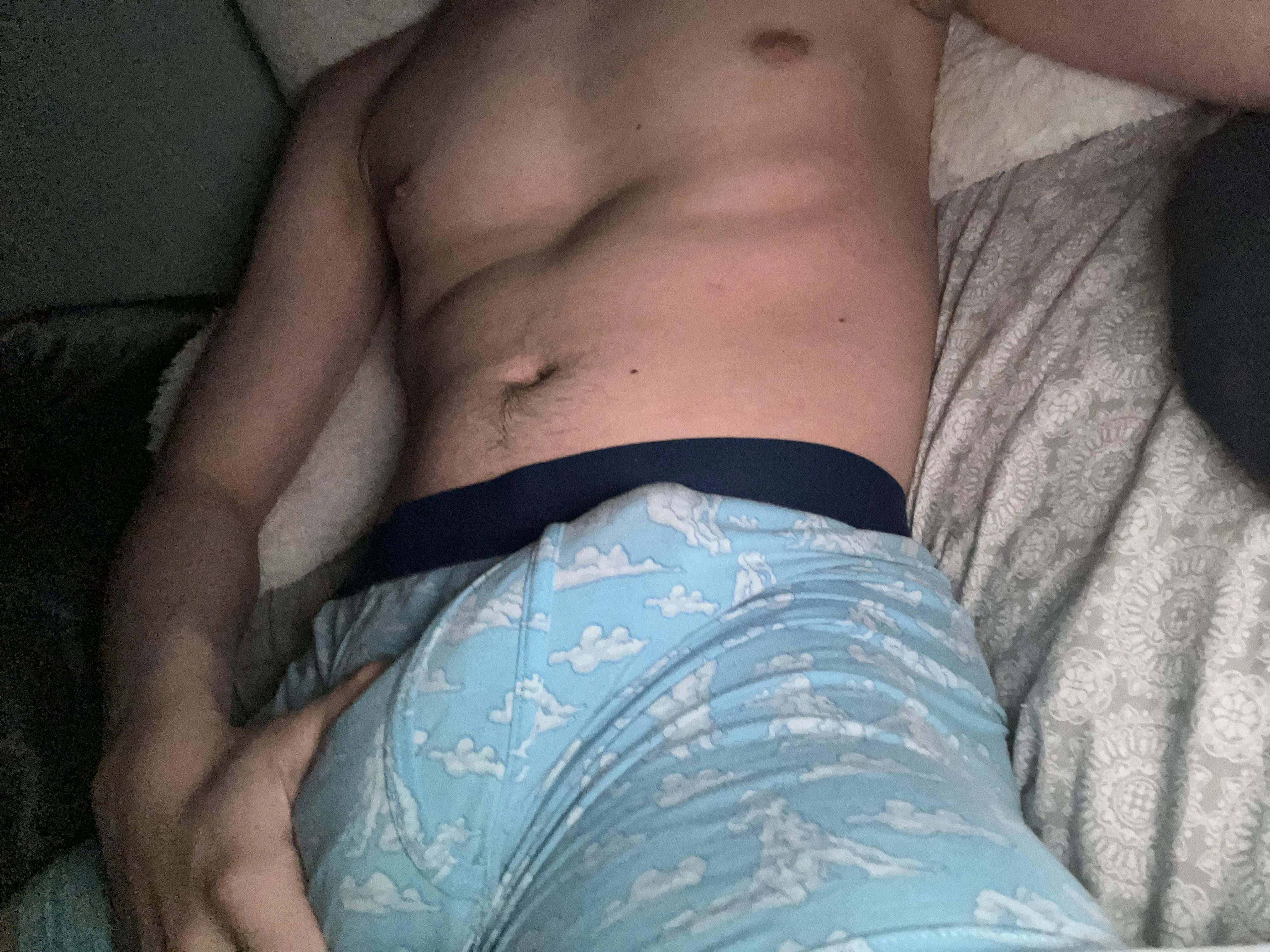 20, ig im not the only one who woke up from his nap / dms open