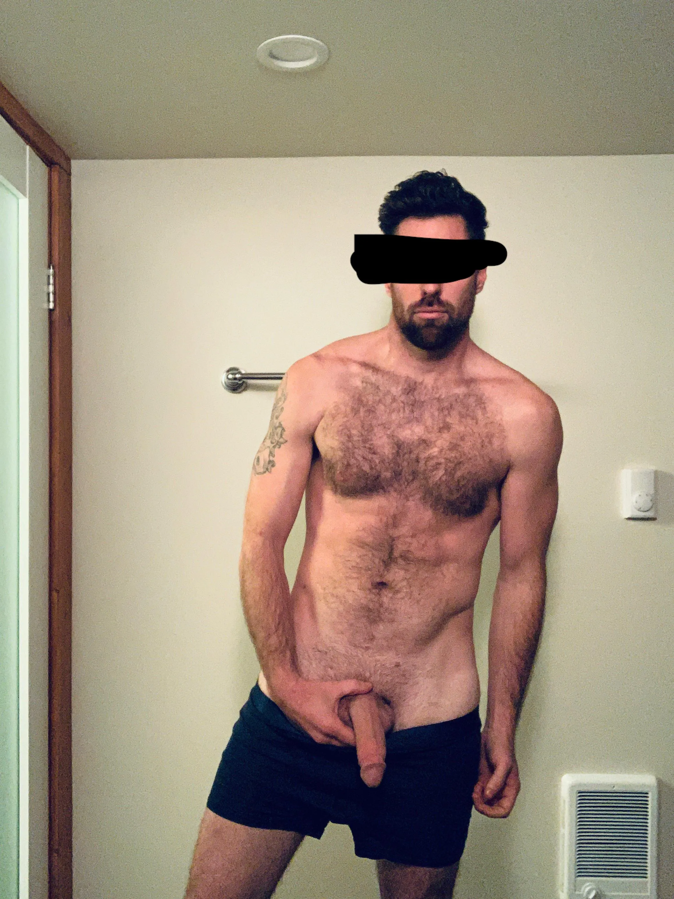 Come say hi baby 😘