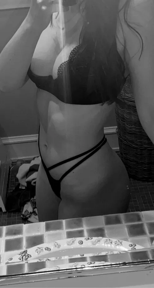 Ich liebe es unbekannten Männern nudes zu schicken, bist du bereit?😈